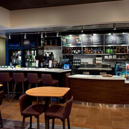 Courtyard By Marriott Poughkeepsie Hotel Exterior photo